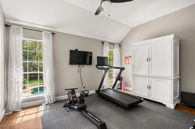 36 Wind River Drive, Conroe, TX 77384