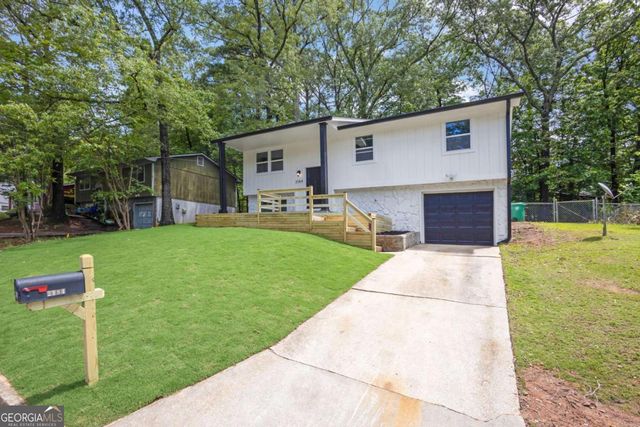 2184 Cherokee Valley Circle, Lithonia, GA 30058