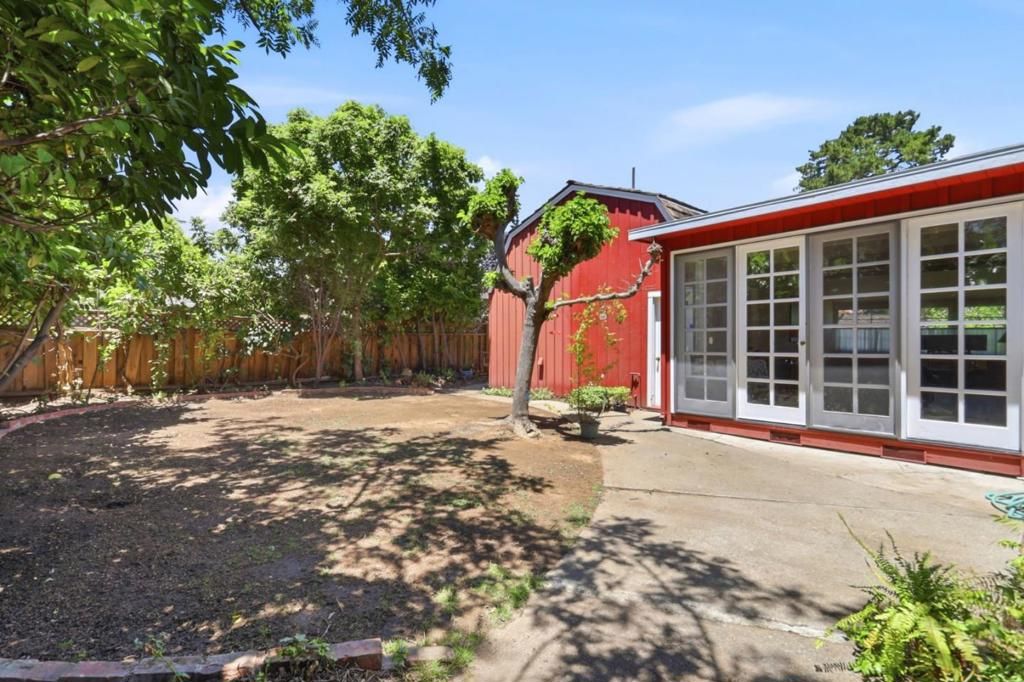 Image 20 of property listing at 15905 Orange Blossom Lane, Los Gatos, CA 95032