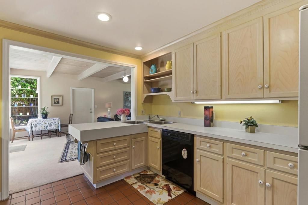 Image 6 of property listing at 15905 Orange Blossom Lane, Los Gatos, CA 95032