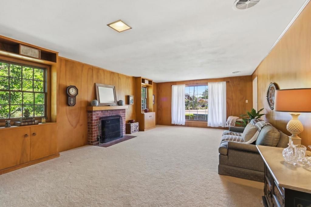 Image 8 of property listing at 15905 Orange Blossom Lane, Los Gatos, CA 95032