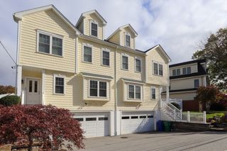 105-107 North St 105, Newton, MA 02460