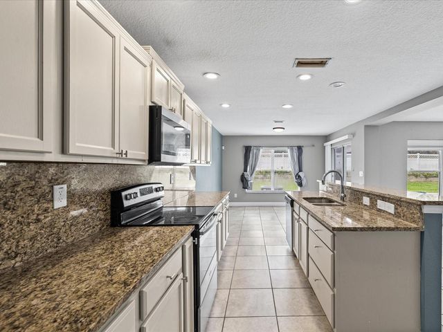7335 BRIDGEVIEW DRIVE, Wesley Chapel, FL 33545