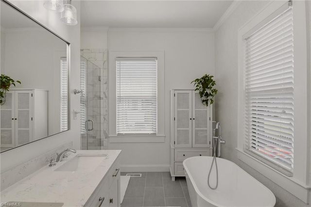 2304 Elizabeth Avenue, Winston-salem, NC 27103