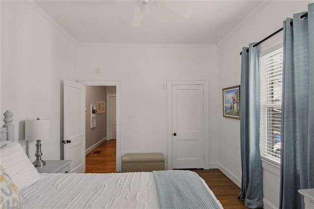 2304 Elizabeth Avenue, Winston-salem, NC 27103