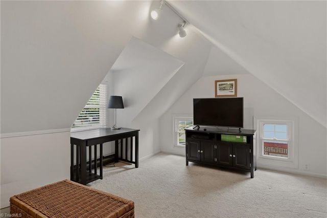 2304 Elizabeth Avenue, Winston-salem, NC 27103