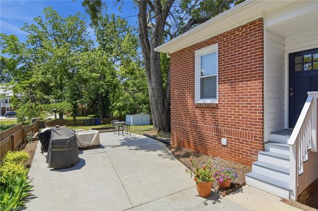2304 Elizabeth Avenue, Winston-salem, NC 27103