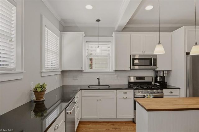 2304 Elizabeth Avenue, Winston-salem, NC 27103