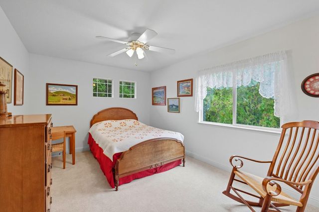 5538 Delrose Ct, Carmichael, CA 95608