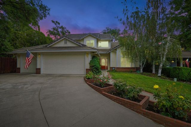 5538 Delrose Ct, Carmichael, CA 95608