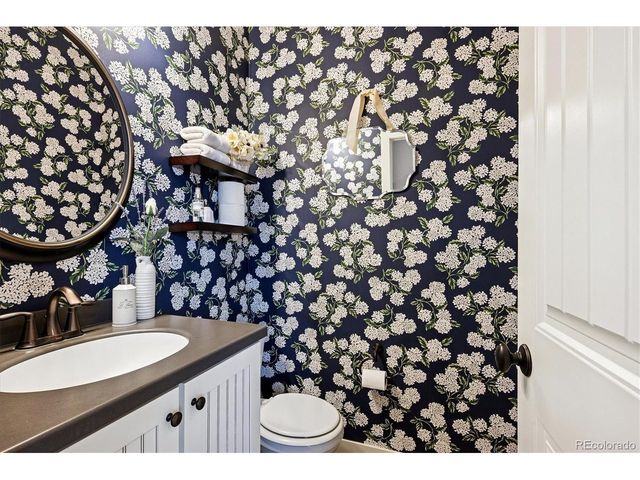 6900 S Riverwood Way, Aurora, CO 80016