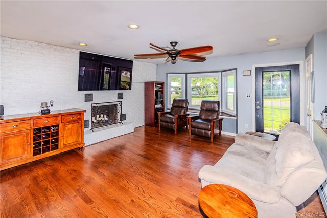 1 Patriot Lane, Washingtonville, NY 10992