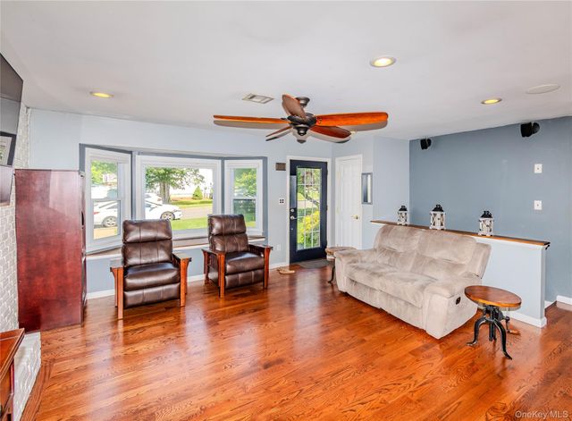 1 Patriot Lane, Washingtonville, NY 10992
