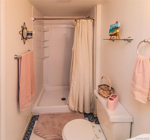1 Patriot Lane, Washingtonville, NY 10992