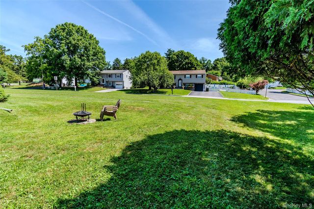 1 Patriot Lane, Washingtonville, NY 10992