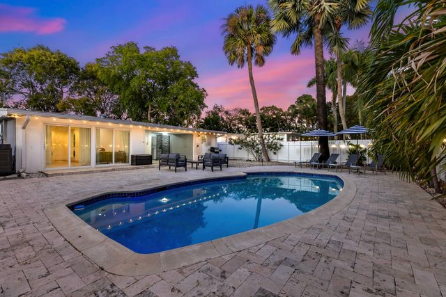 1812 SW 9th Street, Fort Lauderdale, FL 33312