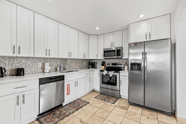 1812 SW 9th Street, Fort Lauderdale, FL 33312