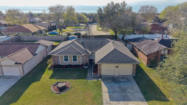 2805 Pickett Drive, League City, TX 77573