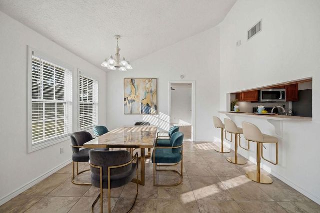 2805 Pickett Drive, League City, TX 77573