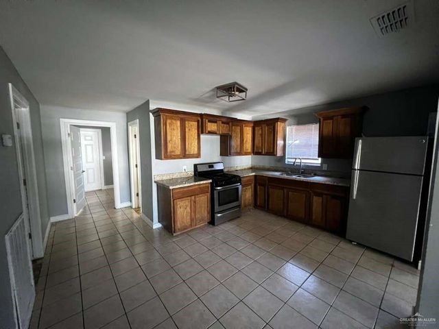 3001 W 7th Street, Weslaco, TX 78596