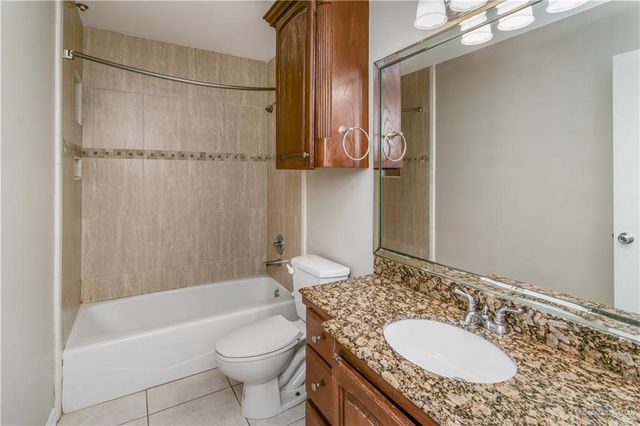 520 E Feather Avenue, Pharr, TX 78577