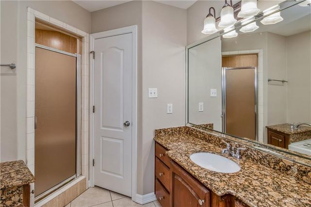 520 E Feather Avenue, Pharr, TX 78577