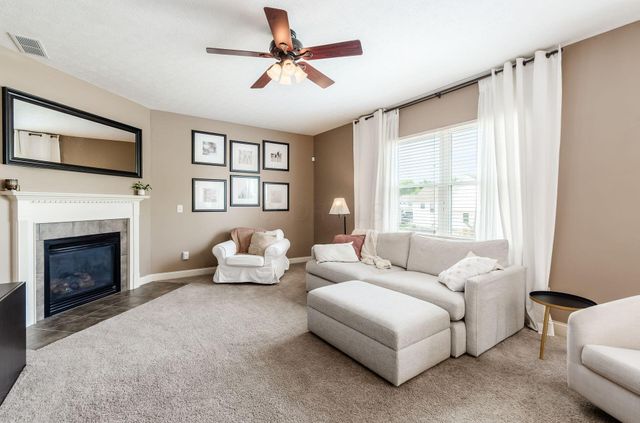 901 Fresno Street, Pickerington, OH 43147