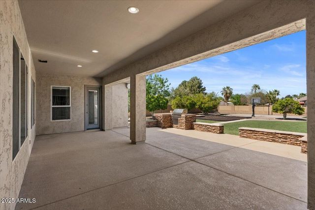 3410 E VALLEJO Court, Gilbert, AZ 85298