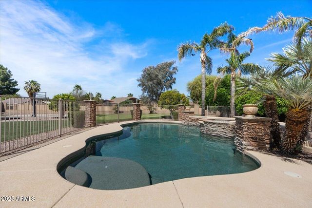 3410 E VALLEJO Court, Gilbert, AZ 85298