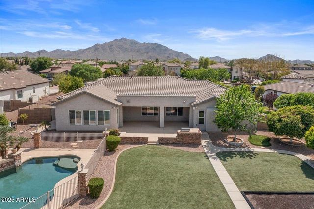 3410 E VALLEJO Court, Gilbert, AZ 85298