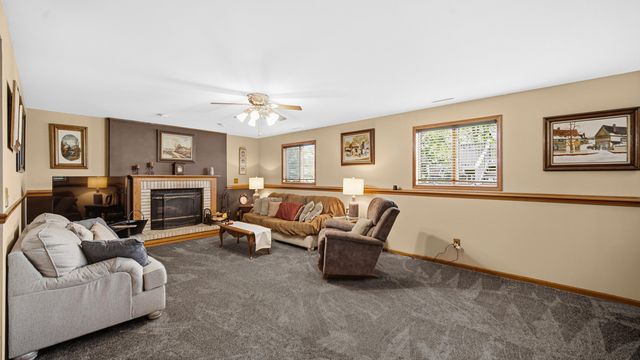 8820 Morninglory Place, St. John, IN 46373