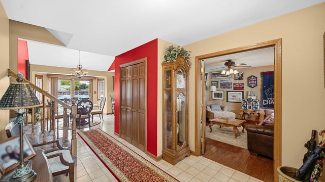 8820 Morninglory Place, St. John, IN 46373