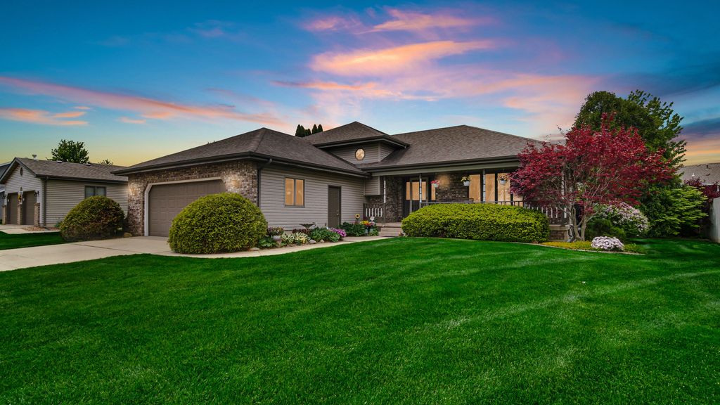 8820 Morninglory Place, St. John, IN 46373