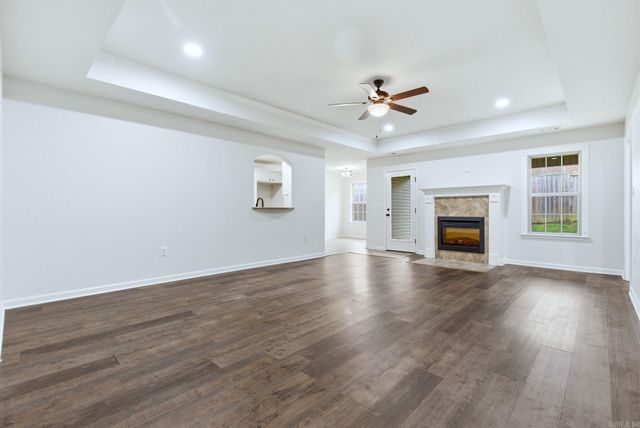 3322 Moss Creek Drive, Bryant, AR 72022