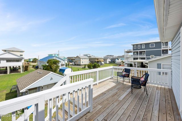 1202 Canal Drive, Carolina Beach, NC 28428