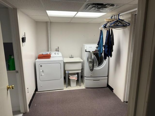 2101 Rosewood Street, Jenison, MI 49428