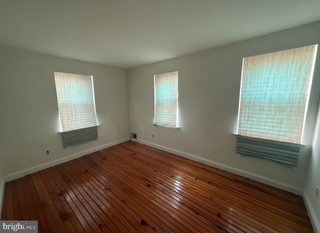 1809 W THOMPSON ST, Philadelphia, PA 19121