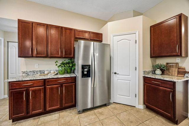 734 Needle Grass Dr, St Augustine, FL 32086