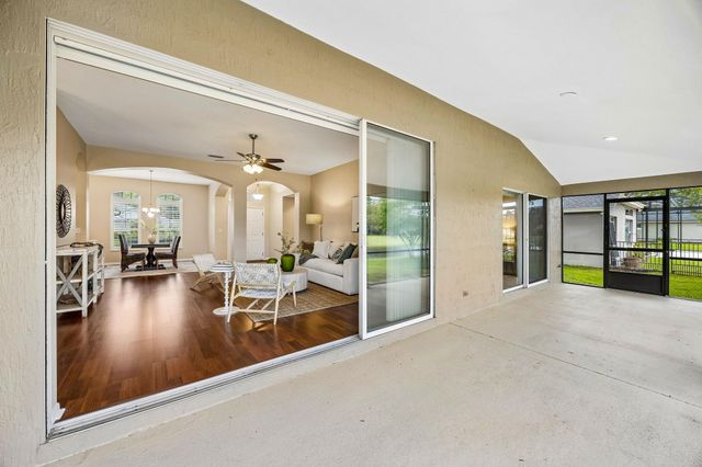 734 Needle Grass Dr, St Augustine, FL 32086