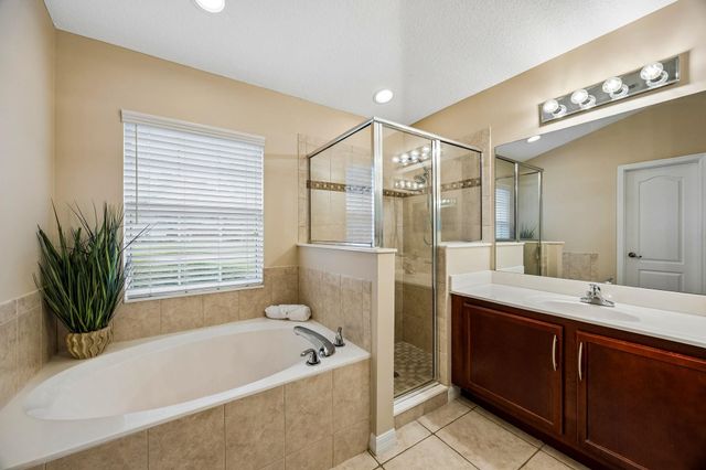 734 Needle Grass Dr, St Augustine, FL 32086