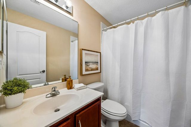 734 Needle Grass Dr, St Augustine, FL 32086