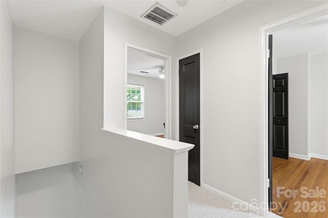 525 Wakefield Drive, Charlotte, NC 28209