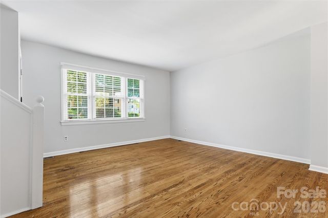 525 Wakefield Drive, Charlotte, NC 28209