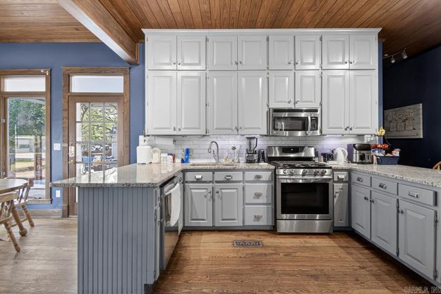 305 N Oak Street, Sheridan, AR 72150