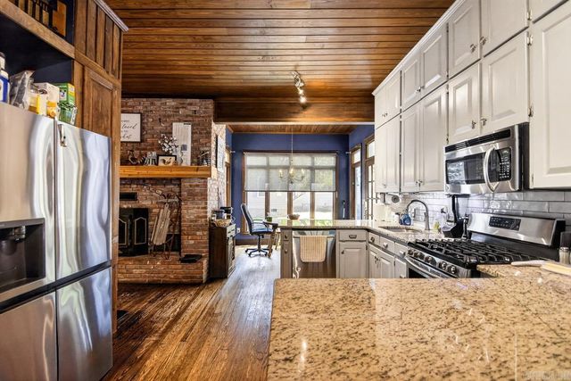 305 N Oak Street, Sheridan, AR 72150