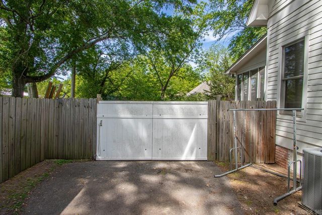 305 N Oak Street, Sheridan, AR 72150