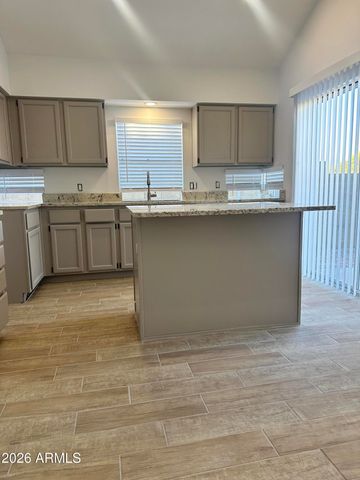 16228 S 32ND Place, Phoenix, AZ 85048