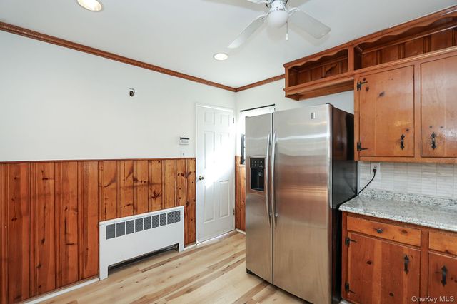 828 E. Meadow Avenue, East Meadow, NY 11554