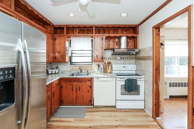 828 E. Meadow Avenue, East Meadow, NY 11554