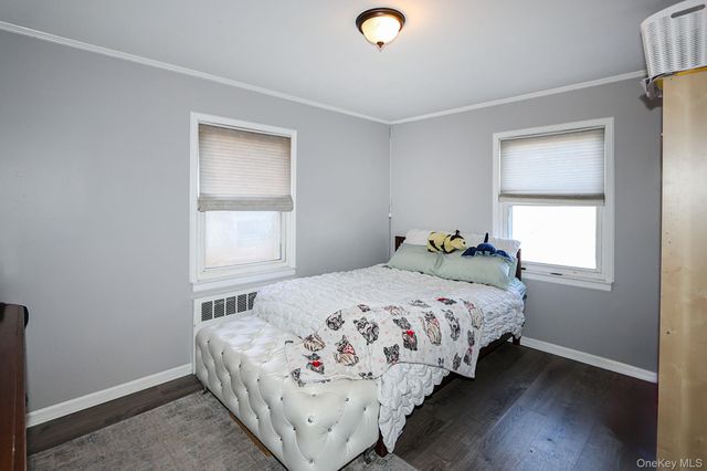 828 E. Meadow Avenue, East Meadow, NY 11554